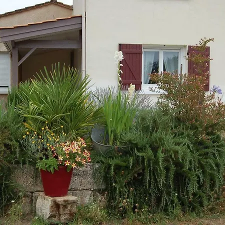Holiday home Millesime Proche St Emillion Abzac (Gironde)